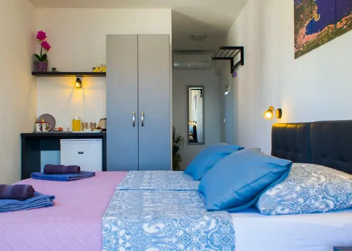 A Lovely And Cozy With A Breathtaking View 3* Vis